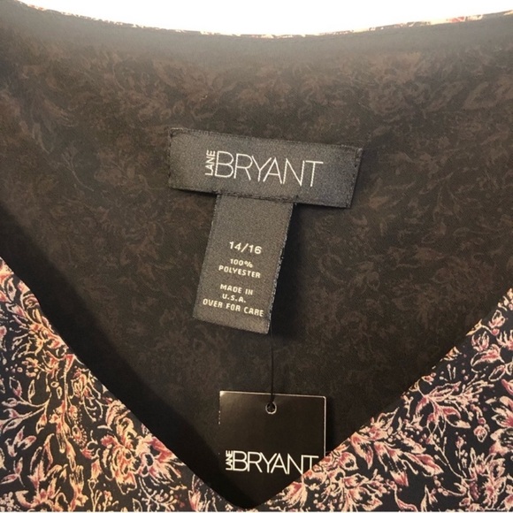 NWT Lane Bryant Dress V-Neck Asymmetrical Hem Floral Flowy Women’s Size 14/16 - Picture 2 of 7